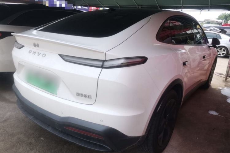 Used ONVO L60 2025 Model—60 kWh Rear-Wheel-Drive Version Rear Right 45 Deg