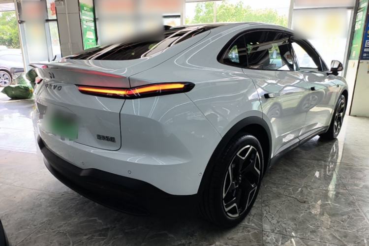 Used ONVO L60 2025 Model—60 kWh All-Wheel-Drive Version Rear Right 45 Deg