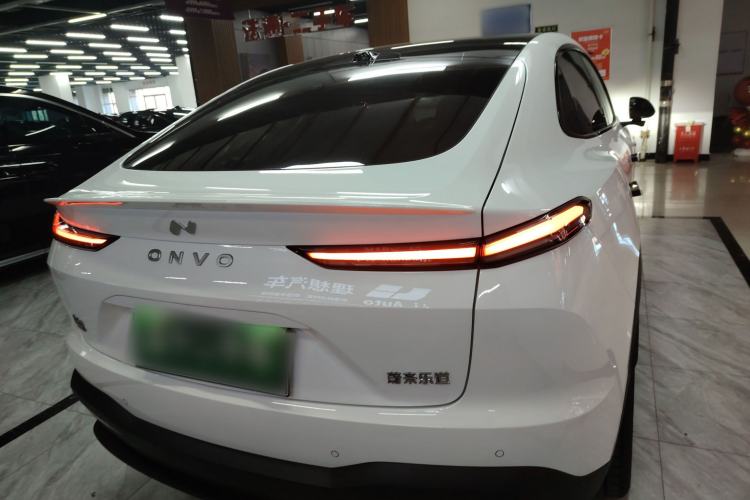 Used ONVO L60 2025 Model—85 kWh All-Wheel-Drive Version Rear