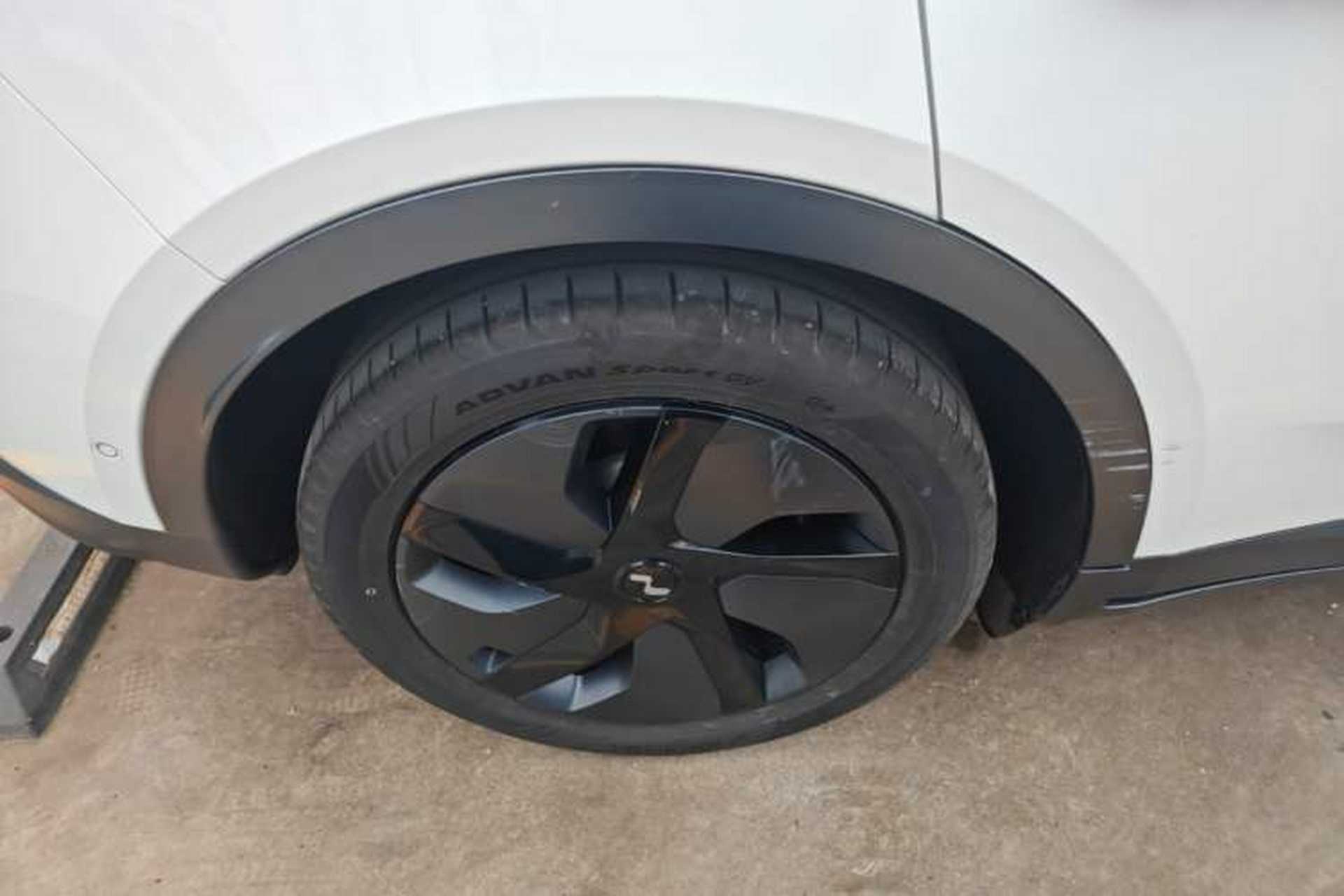 Used ONVO L60 2025 Model—60 kWh Rear-Wheel-Drive Version Right Rear Wheel Hub