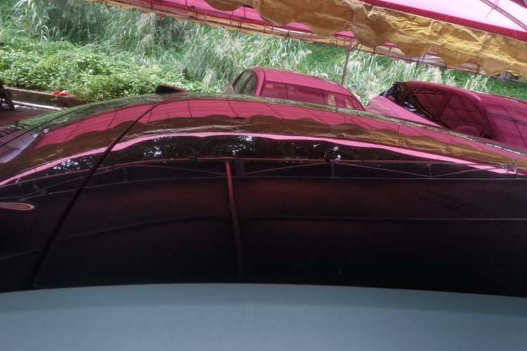 Used ONVO L60 2025 Model—60 kWh Rear-Wheel-Drive Version Roof