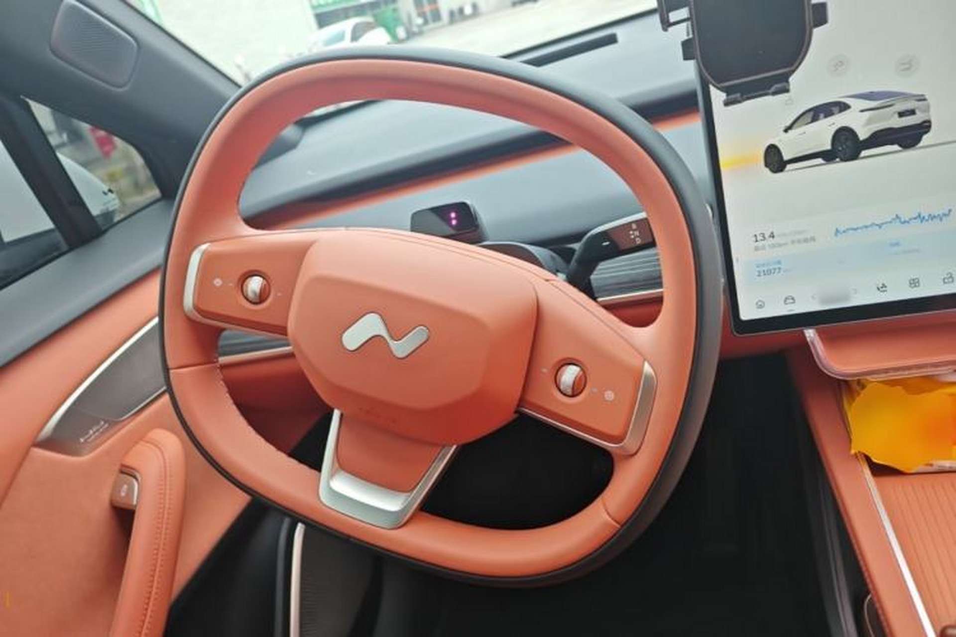 Used ONVO L60 2025 Model—60 kWh Rear-Wheel-Drive Version Steering Wheel