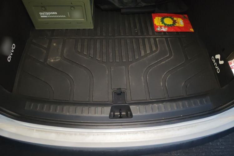 Used ONVO L60 2025 Model—60 kWh Rear-Wheel-Drive Version Trunk