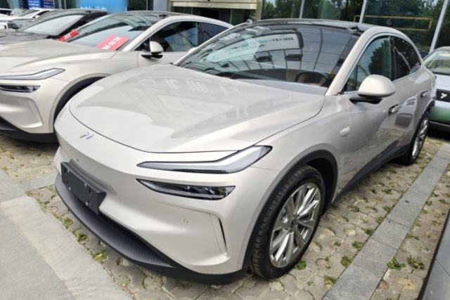 Used ONVO L60 2025 Model—60 kWh All-Wheel-Drive Version