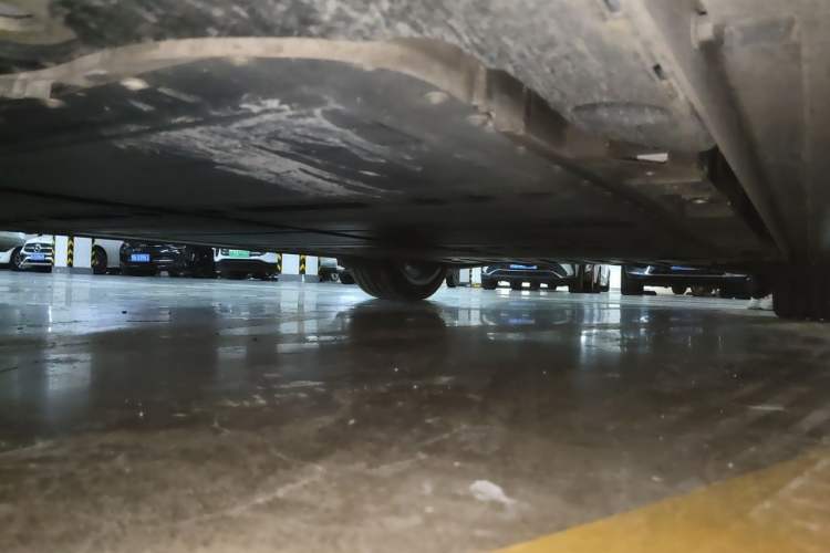 Used ONVO L60 2025 Model—60 kWh Rear-Wheel-Drive Version Chassis Front Left