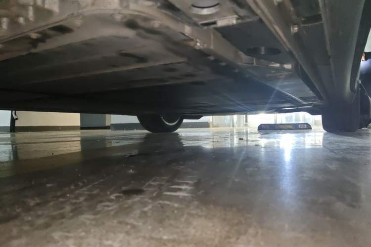 Used ONVO L60 2025 Model—60 kWh Rear-Wheel-Drive Version Chassis Rear Right