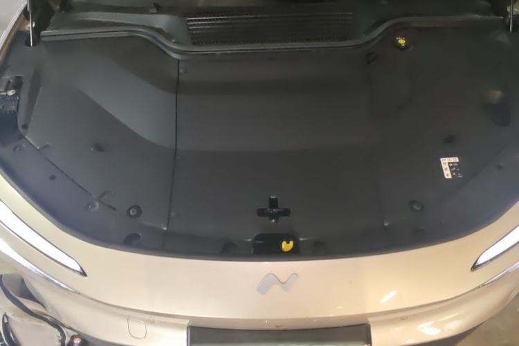 Used ONVO L60 2025 Model—60 kWh Rear-Wheel-Drive Version Engine Bay