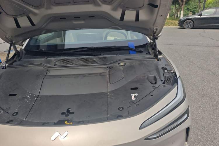 Used ONVO L60 2025 Model—60 kWh Rear-Wheel-Drive Version Engine Bay Left