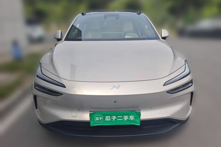 Used ONVO L60 2025 Model—60 kWh Rear-Wheel-Drive Version Front
