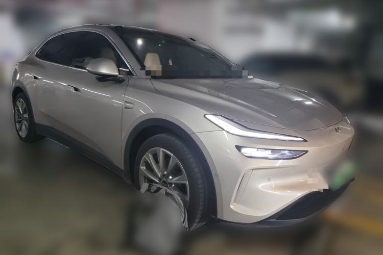 Used ONVO L60 2025 Model—60 kWh Rear-Wheel-Drive Version Front Right 45 Deg