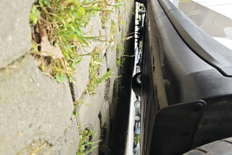 Used ONVO L60 2025 Model—60 kWh All-Wheel-Drive Version Left Side Sill
