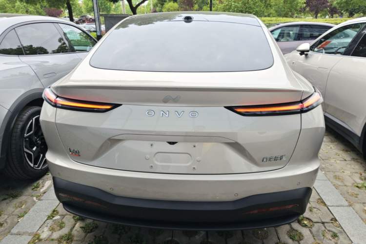 Used ONVO L60 2025 Model—60 kWh All-Wheel-Drive Version Rear