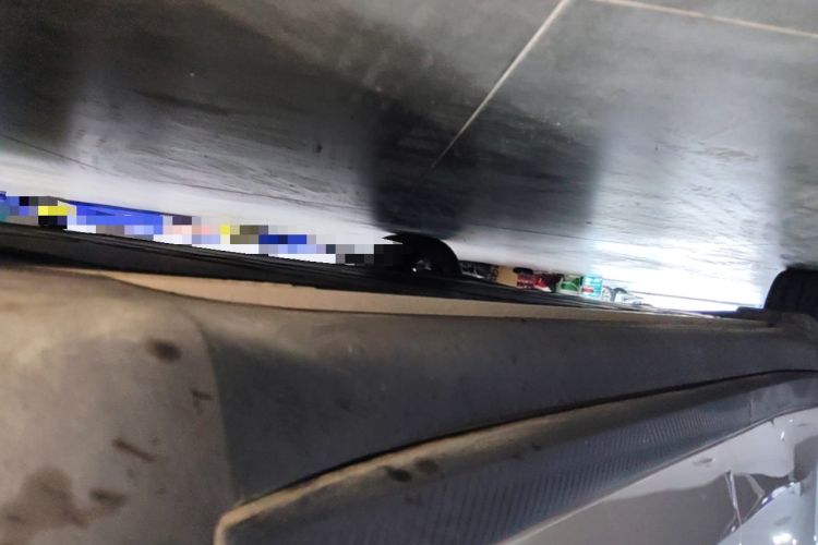 Used ONVO L60 2025 Model—60 kWh All-Wheel-Drive Version Right Side Sill