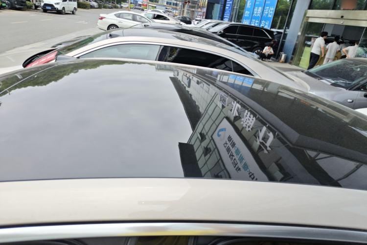 Used ONVO L60 2025 Model—60 kWh All-Wheel-Drive Version Roof
