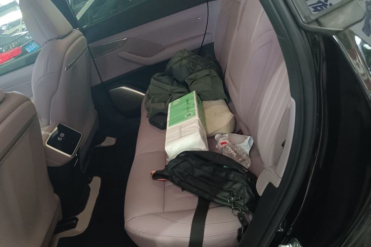 Used ONVO L60 2026 Model, 60kWh Success Achieved Edition Left Rear Seat