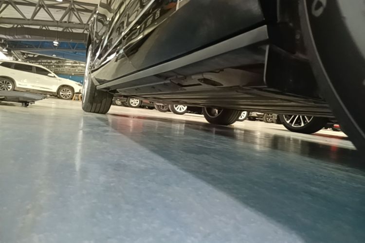 Used ONVO L60 2026 Model, 60kWh Success Achieved Edition Left Side Sill