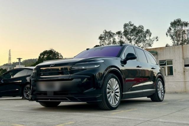 ONVO Luxeed L90 2025 Model—Ultra Six-Seater Version usado