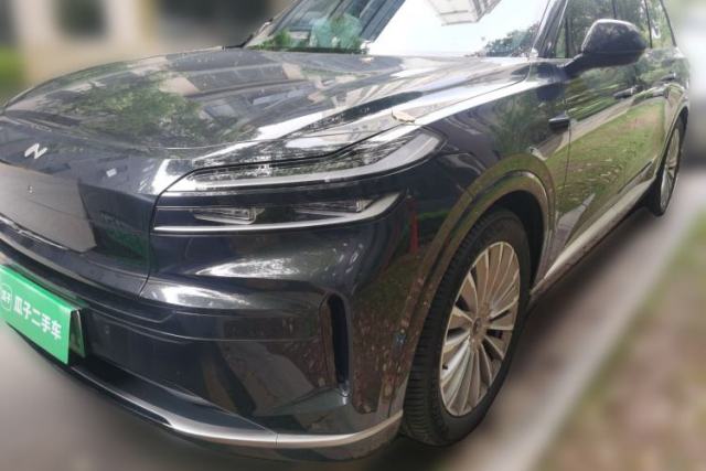 Used ONVO Luxeed L90 2025 Model—Ultra Six-Seater Version