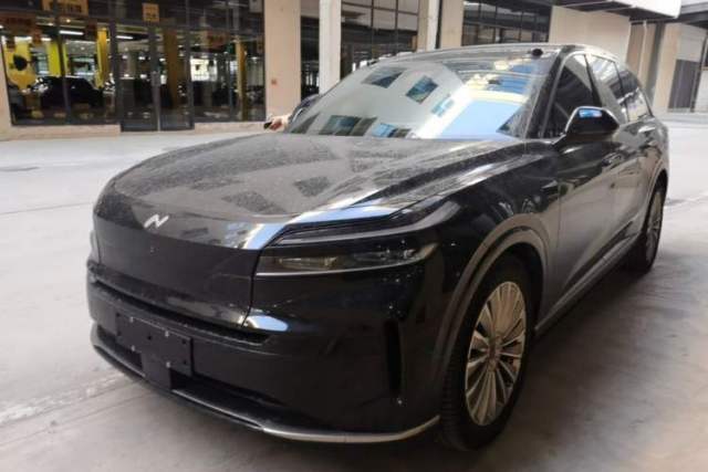 Used ONVO Luxeed L90 2025 Model—Ultra Six-Seater Version