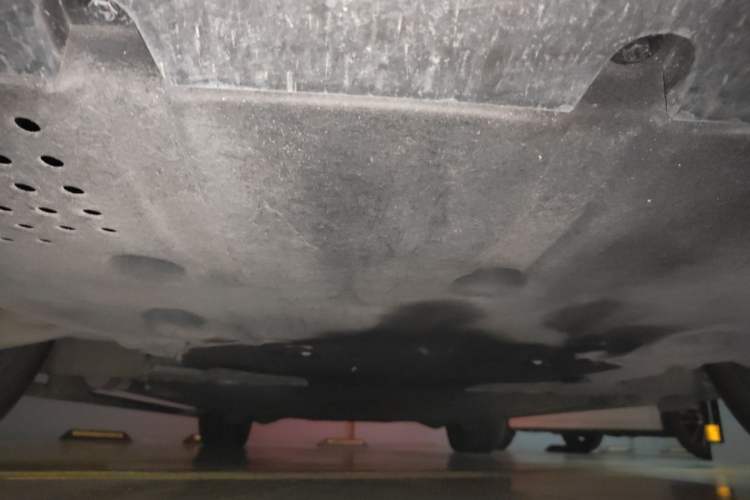 Used ONVO Luxeed L90 2025 Model—Max Six-Seater Version Chassis Front
