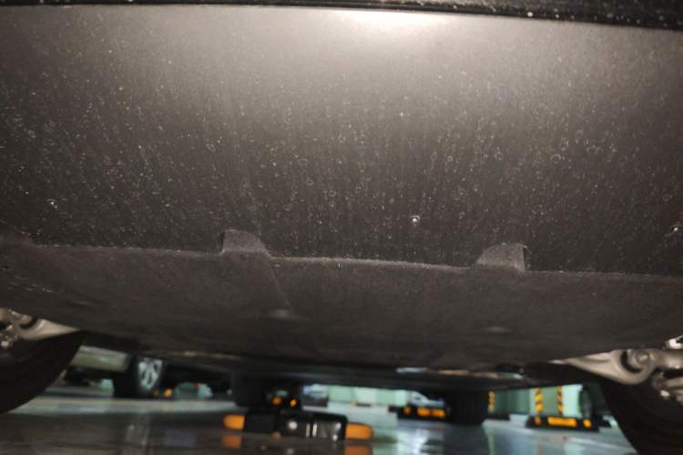 Used ONVO Luxeed L90 2025 Model—Max Six-Seater Version Chassis Front