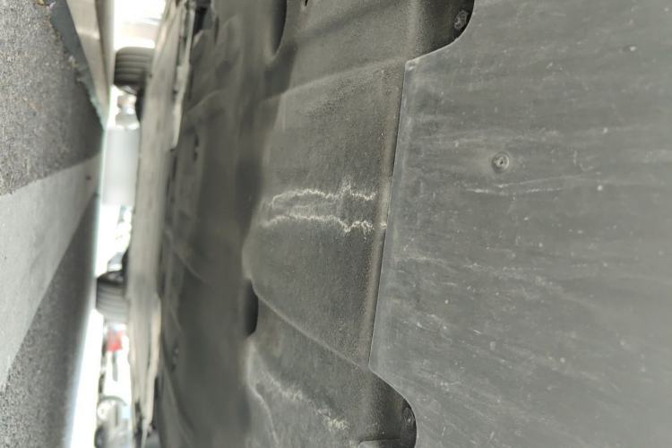 Used ONVO Luxeed L90 2025 Model—Ultra Six-Seater Version Chassis Front