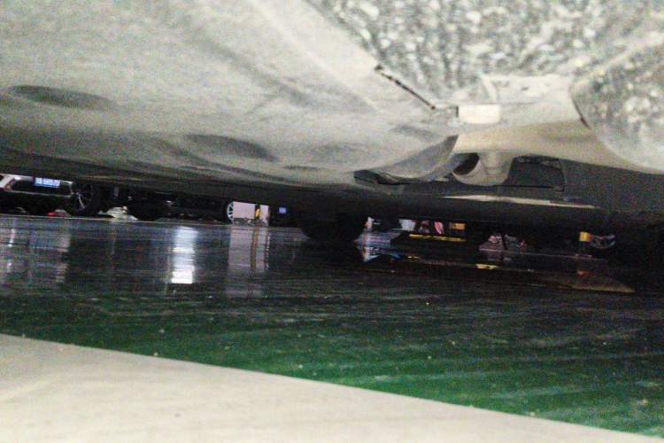 Used ONVO Luxeed L90 2025 Model—Max Six-Seater Version Chassis Front Left