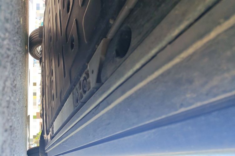 Used ONVO Luxeed L90 2025 Model—Max Six-Seater Version Chassis Front Left