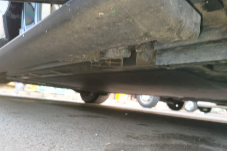 Used ONVO Luxeed L90 2025 Model—Max Six-Seater Version Chassis Front Right