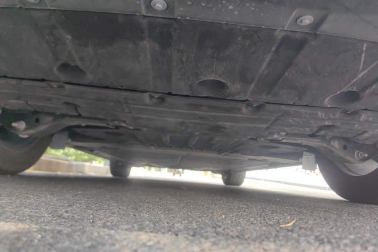 Used ONVO Luxeed L90 2025 Model—Max Six-Seater Version Chassis Rear