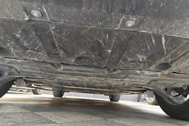 Used ONVO Luxeed L90 2025 Model—Max Six-Seater Version Chassis Rear