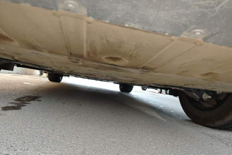 Used ONVO Luxeed L90 2025 Model—Pro Seven-Seater Version Chassis Rear