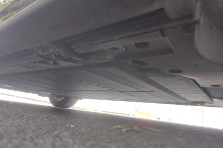 Used ONVO Luxeed L90 2025 Model—Max Six-Seater Version Chassis Rear Left