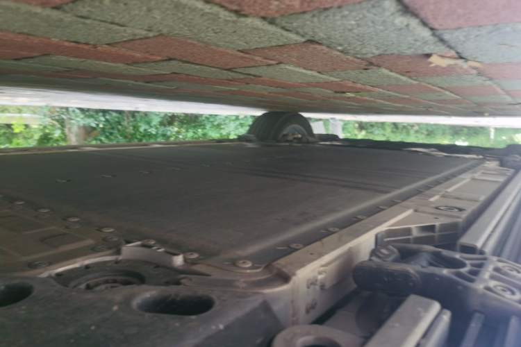 Used ONVO Luxeed L90 2025 Model Max Six-Seater 60-degree Battery Edition Chassis Rear Left