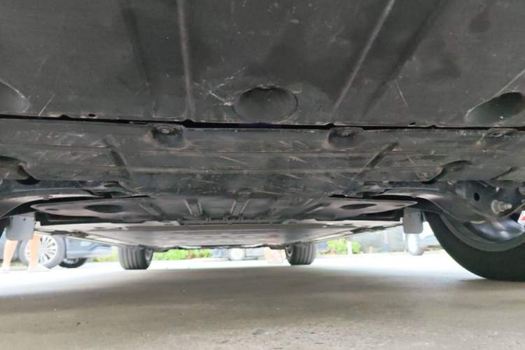 Used ONVO Luxeed L90 2025 Model—Max Six-Seater Version Chassis Rear