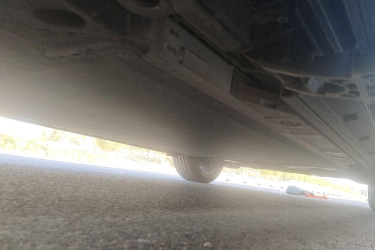 Used ONVO Luxeed L90 2025 Model—Max Six-Seater Version Chassis Rear Right