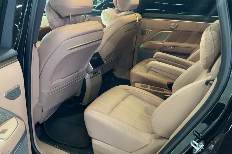 Used ONVO Luxeed L90 2025 Model—Max Six-Seater Version Driver Seat