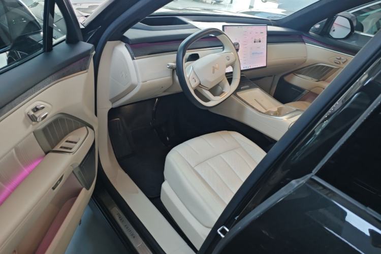 Used ONVO Luxeed L90 2025 Model—Max Six-Seater Version Driver Seat