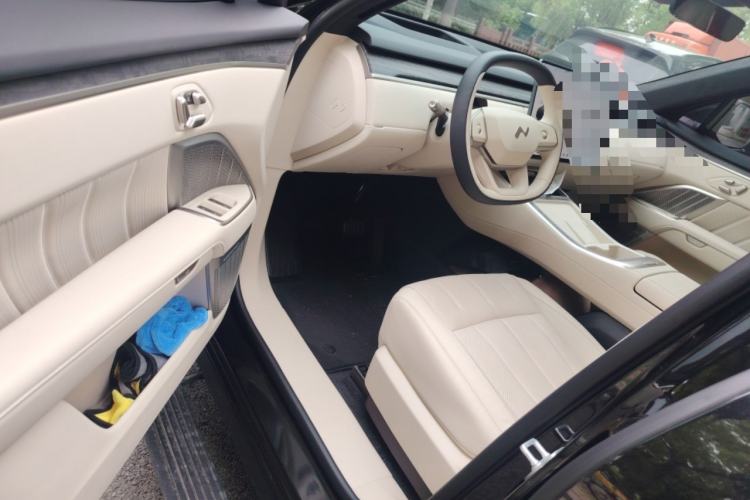Used ONVO Luxeed L90 2025 Model—Max Seven-Seater Version Driver Seat