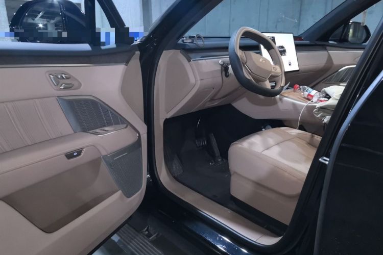 Used ONVO Luxeed L90 2025 Model—Ultra Six-Seater Version Driver Seat