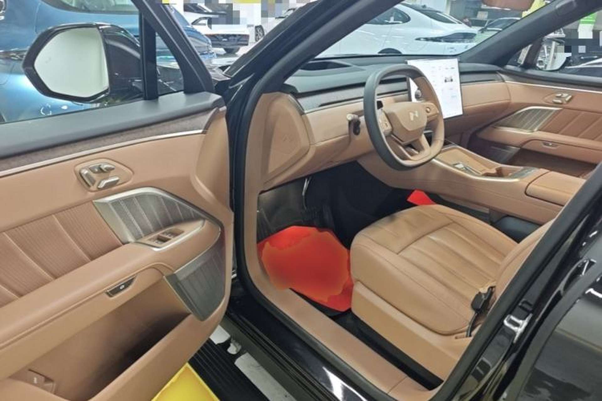 Used ONVO Luxeed L90 2025 Model—Ultra Six-Seater Version Driver Seat