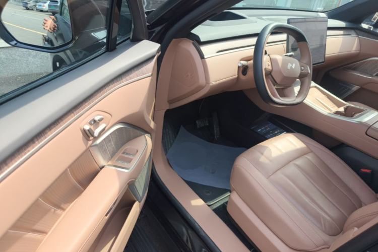 Used ONVO Luxeed L90 2025 Model—Max Six-Seater Version Driver Seat