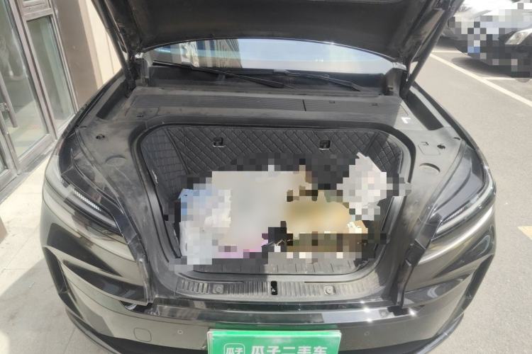 Used ONVO Luxeed L90 2025 Model—Ultra Six-Seater Version Engine Bay