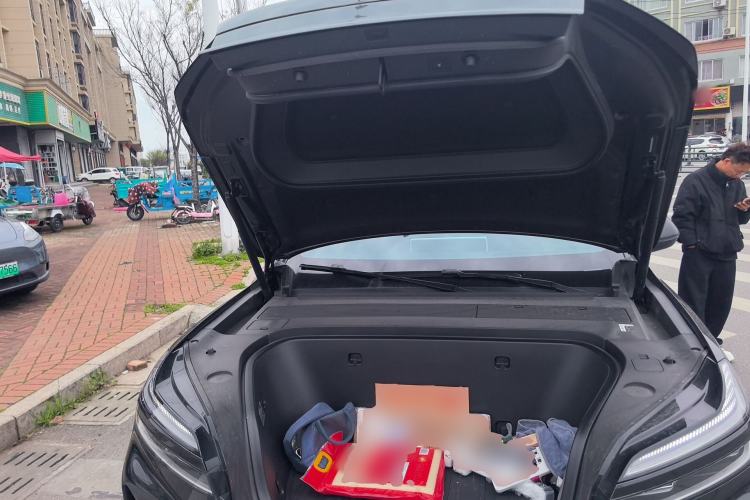 Used ONVO Luxeed L90 2025 Model—Max Six-Seater Version Engine Bay