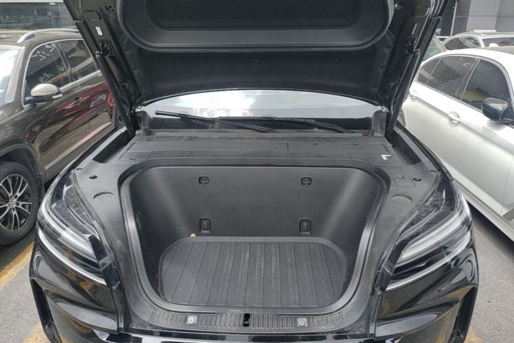 Used ONVO Luxeed L90 2025 Model Ultra Six-Seater 60-degree Battery Edition Engine Bay