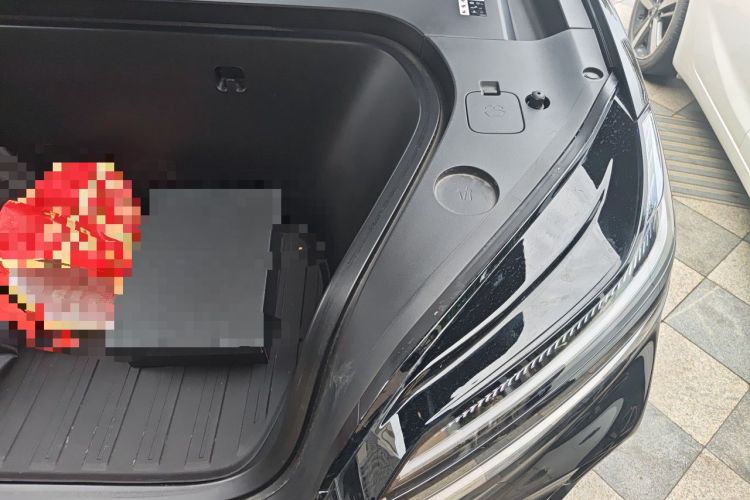 Used ONVO Luxeed L90 2025 Model—Max Six-Seater Version Engine Bay Left
