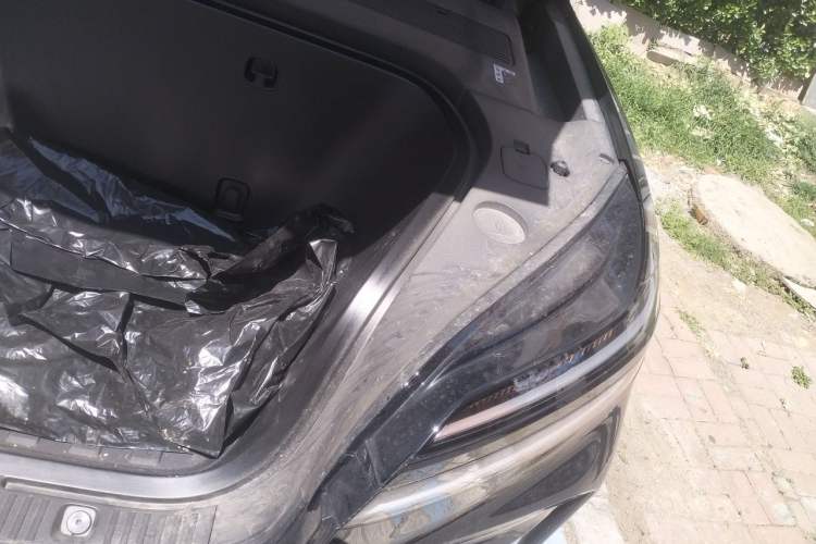 Used ONVO Luxeed L90 2025 Model—Ultra Six-Seater Version Engine Bay Left