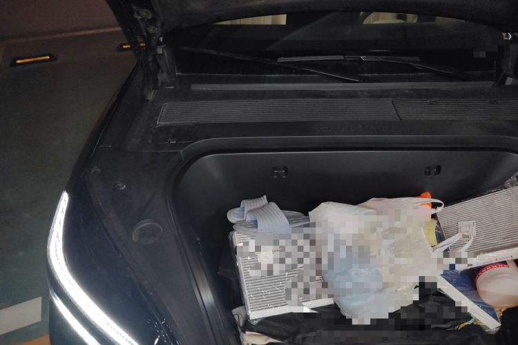 Used ONVO Luxeed L90 2025 Model—Max Six-Seater Version Engine Bay Right