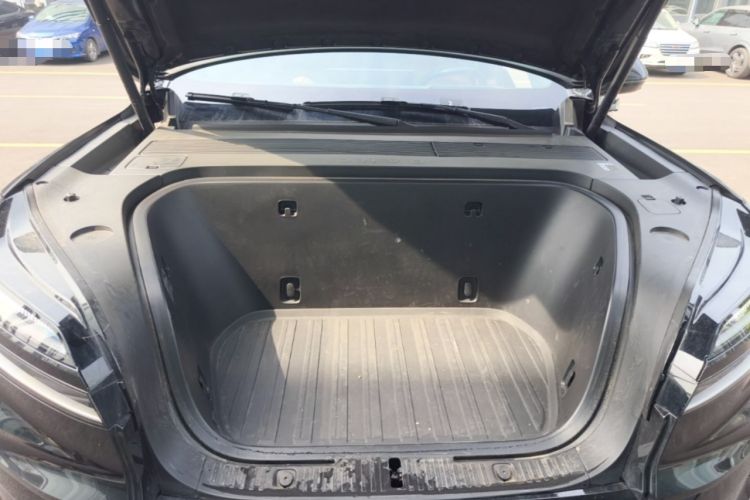 Used ONVO Luxeed L90 2025 Model—Max Six-Seater Version Engine Bay