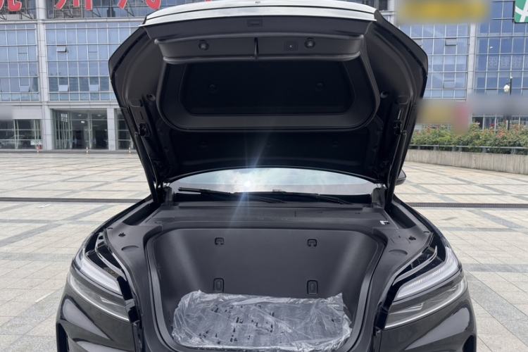 Used ONVO Luxeed L90 2025 Model—Max Six-Seater Version Engine Bay